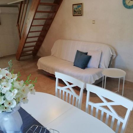Apartment Surdic Valun Exterior foto