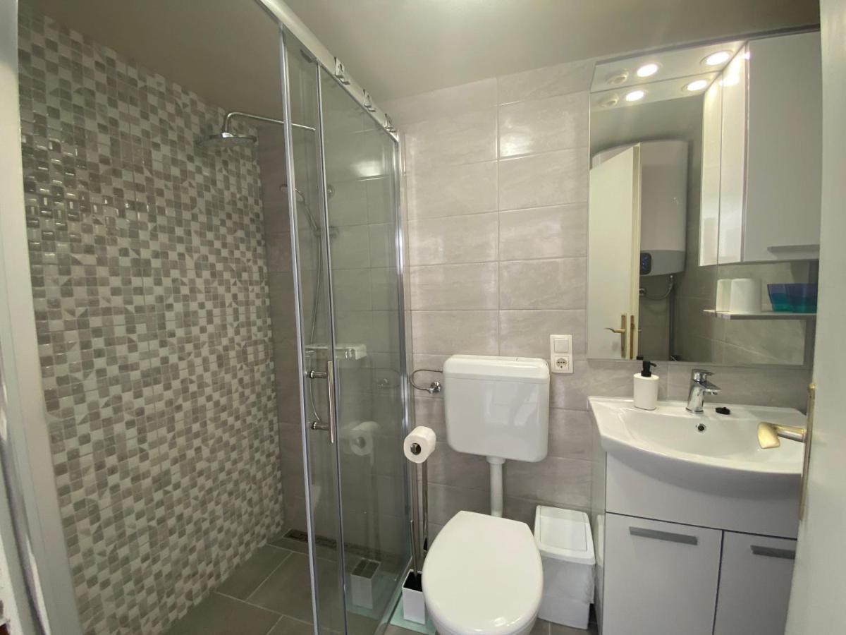 Apartment Surdic Valun Exterior foto